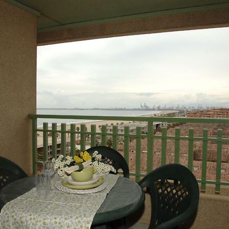 Accommodation Beach Apartments Valence Extérieur photo