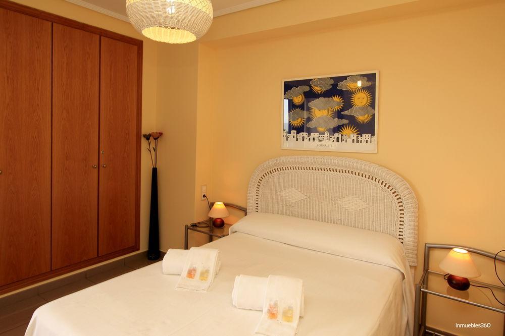 Accommodation Beach Apartments Valence Extérieur photo