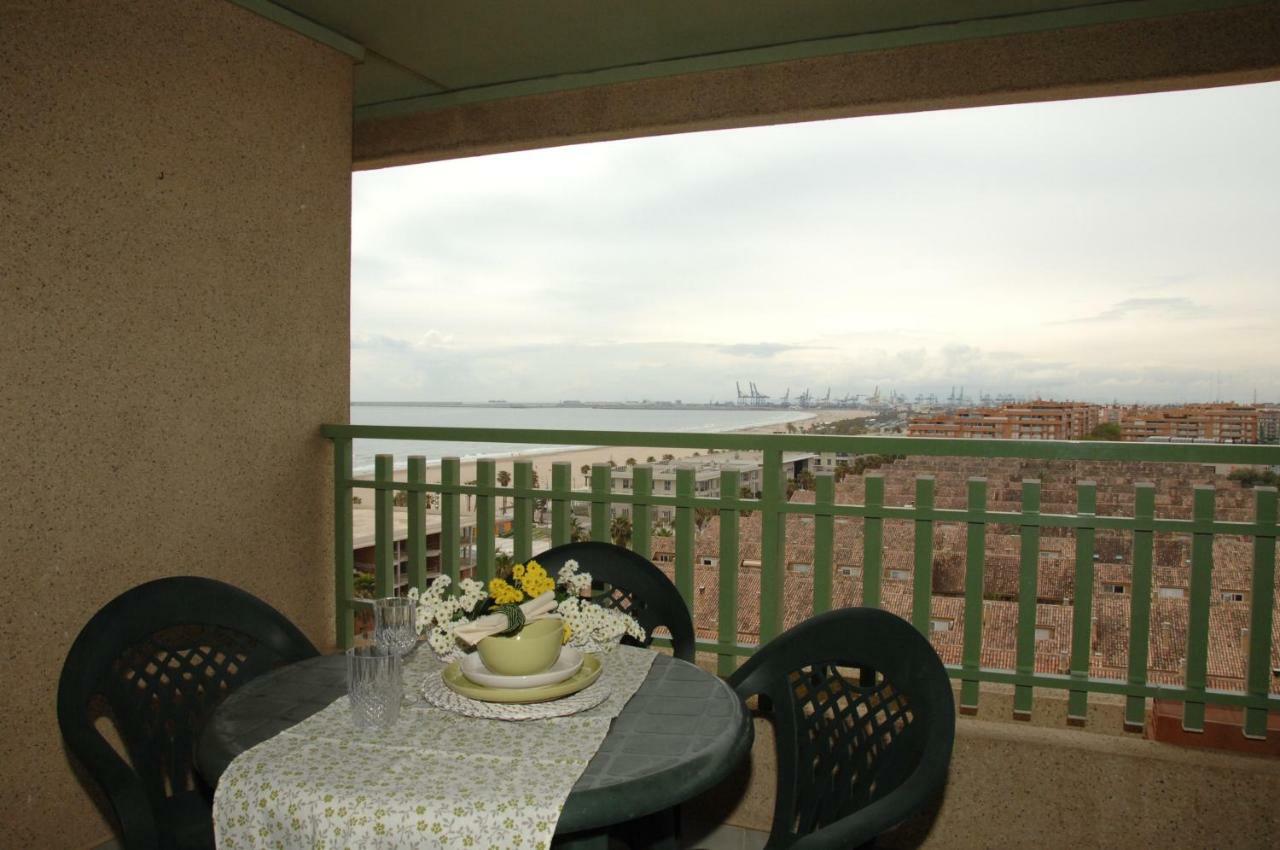 Accommodation Beach Apartments Valence Extérieur photo